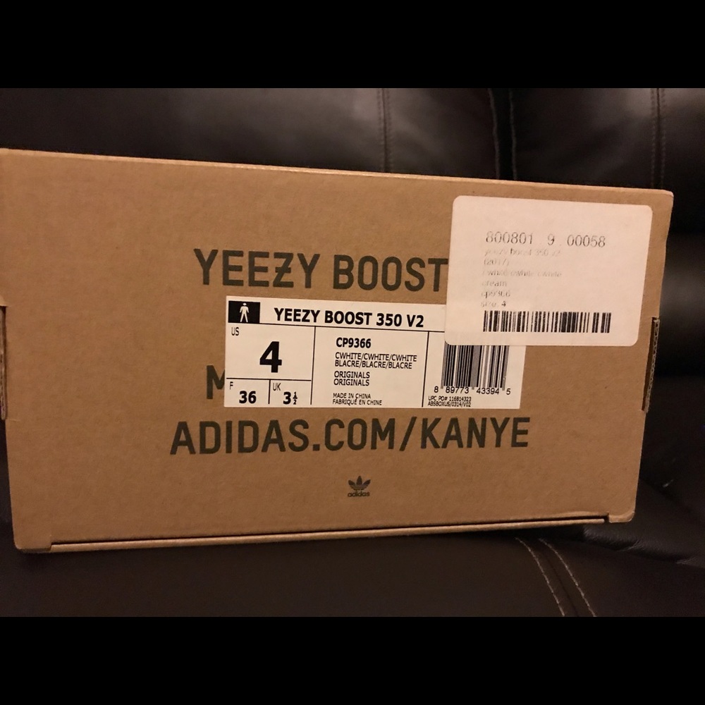 Adidas Yeezy Boost 350 V2 
“Triple White”